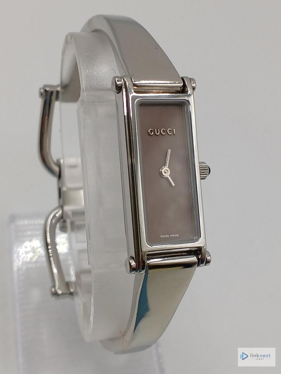 GUCCI 2400L Women’s Stainless Steel Quartz Bangle Watch