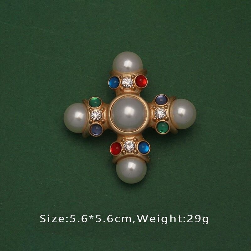 Baroque French Retro Pearl Exquisite Brooch Pin Summer Skirt Party Accessories