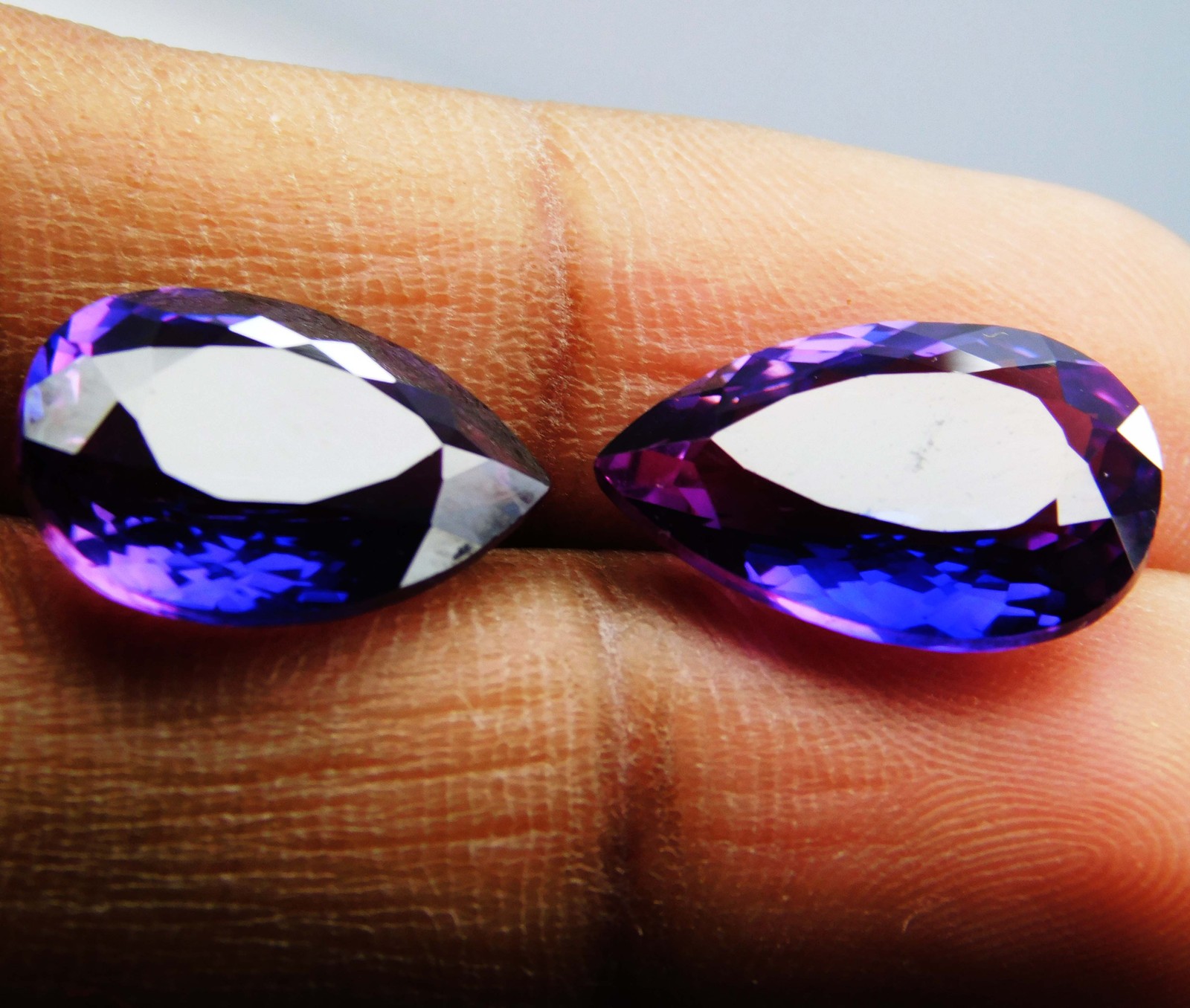 Extremely Rare Natural 15.85 Ct Purple Tanzanite Pear Cut CERTIFIED Loose Gem
