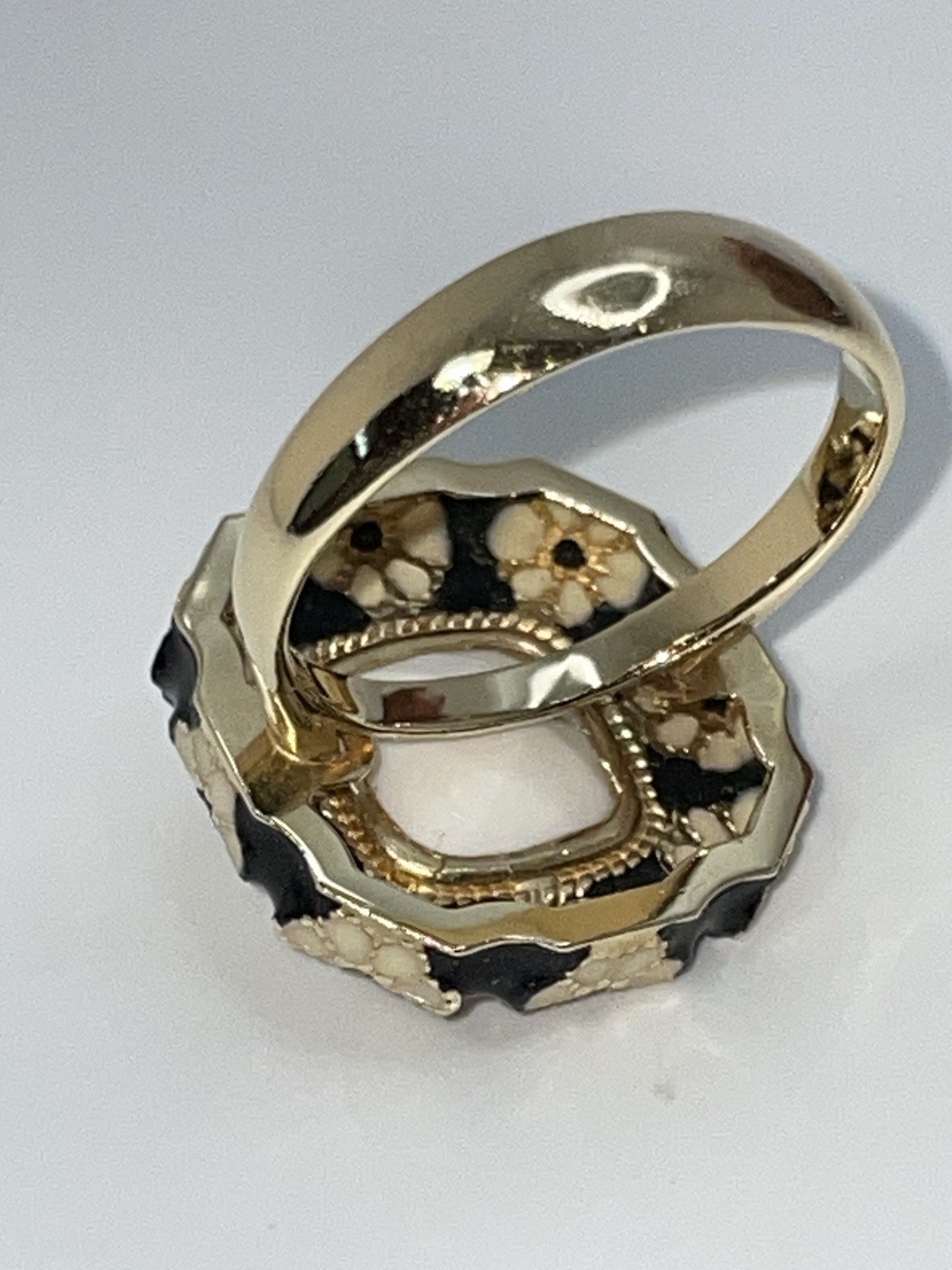 585 14K Yellow Gold Agate Enamel Daisy Flower RING Statement Italy Milor Size 10