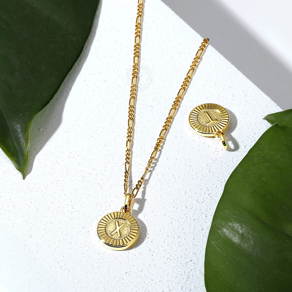 18″ New Gold Plated Initial Letter Necklace Pendant Stainless Steel Figaro Chain