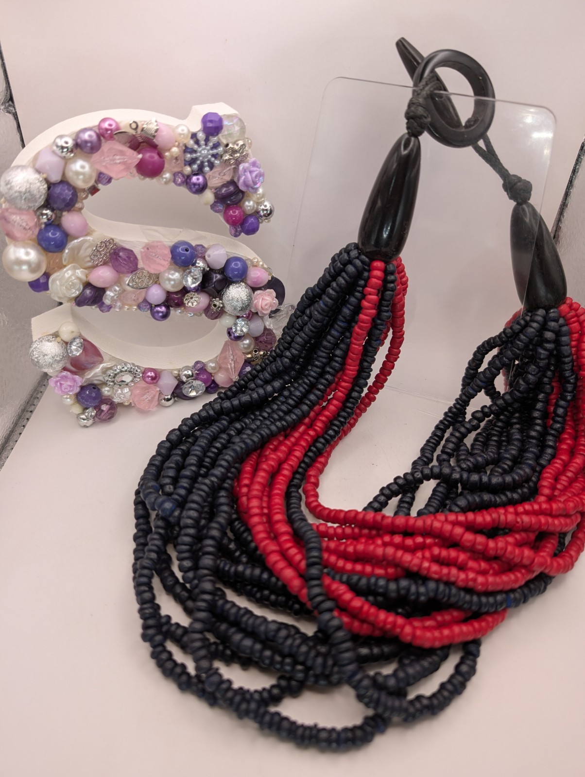 Chunky red black dyed wood multi strand none metal statement toggle necklace