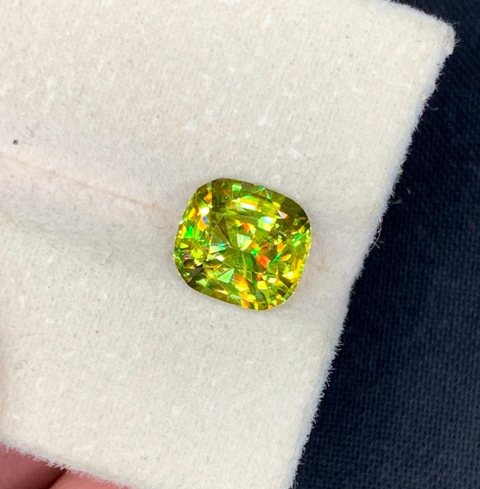 4.95 Ct Natural Full Fire Sphene Titanite Cushion Cut Loose Gemstone For Jewelry
