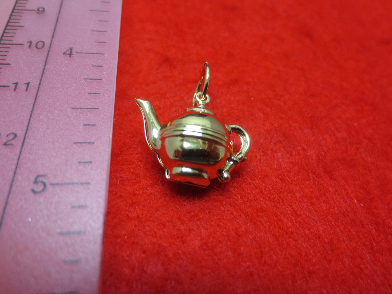 14 KT GOLD PLATE 3D 7/8ths INCH WIDE TEA POT 3D CHARM W/ 16″-30″ ROPE CHAIN-A108