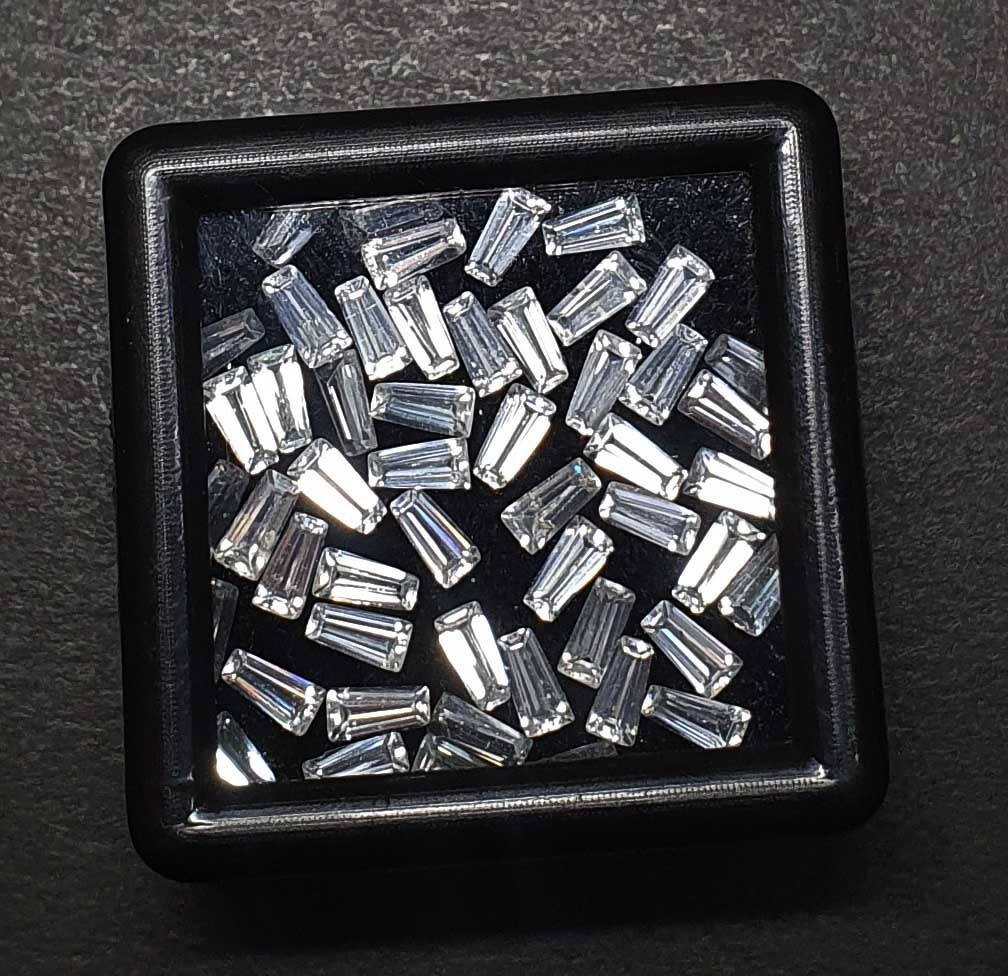 Natural Zircon Tapered Baguette Cut Loose Gemstone Lot 100 Pcs 1.50*2*4 MM 13 CT