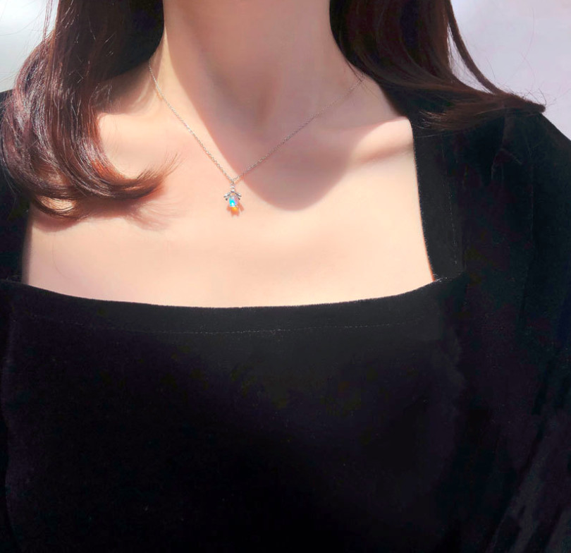 S925 Sterling Silver Moonstone Flying Firefly Pendant Necklaces