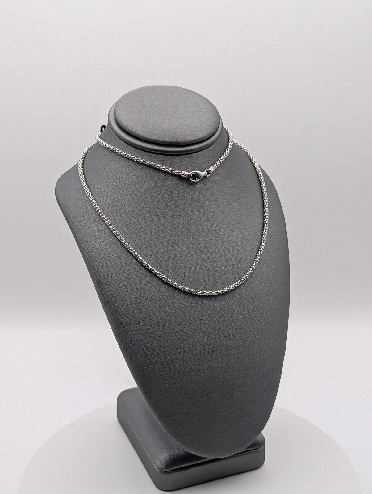 14K WG Popcorn Link Necklace