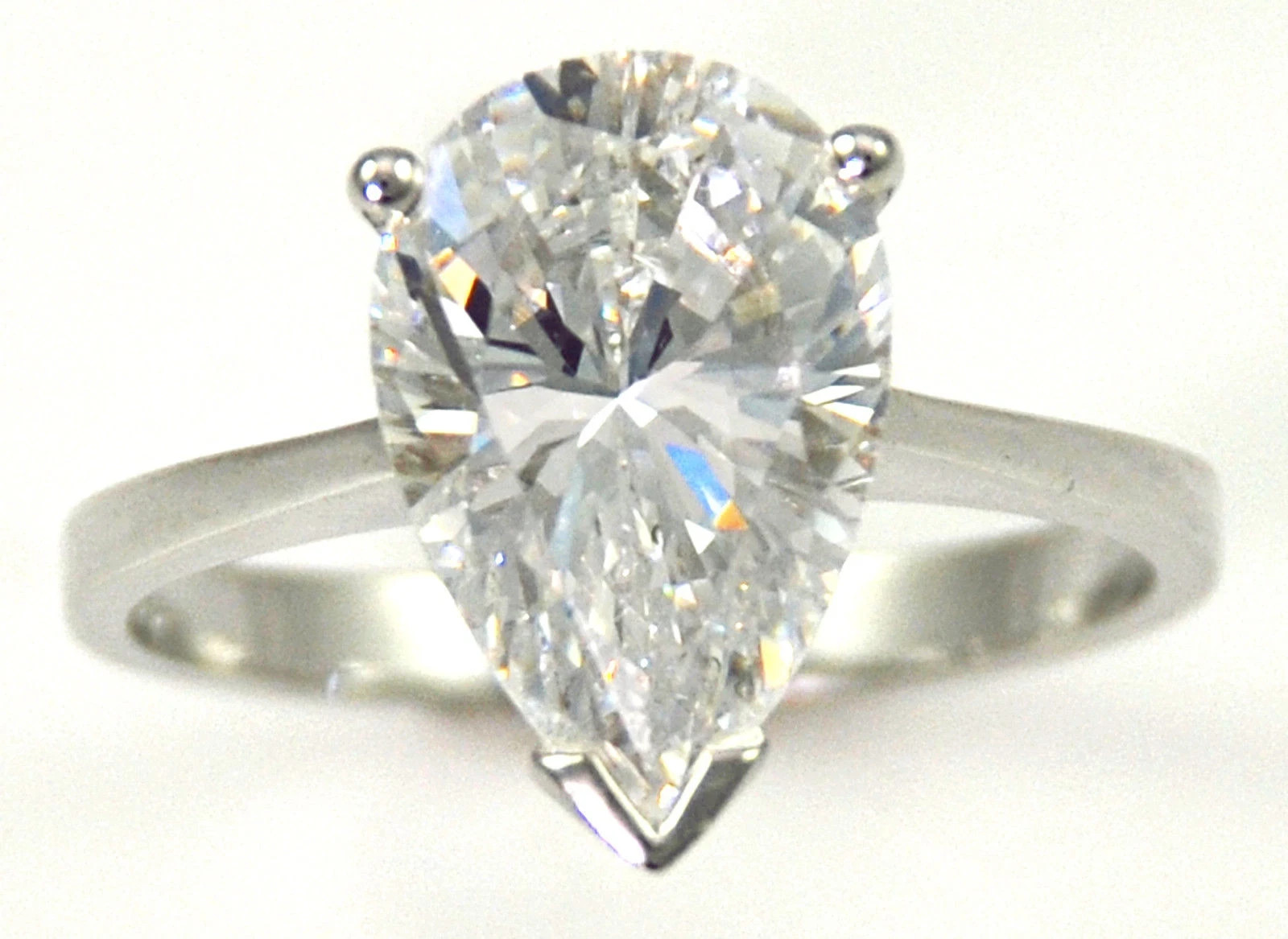 Certified Natural 2ct F/VS1 Pear White Diamond AAA 14K White Gold Wedding Ring