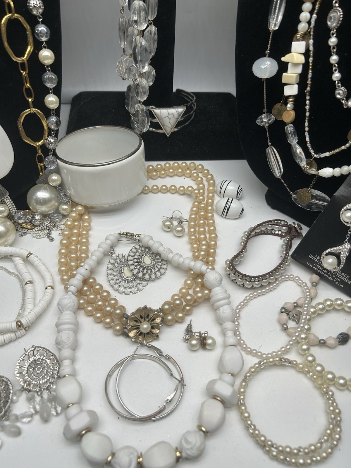 Vntg to Now Pearl Inspired Jewelry Lot All Wearable 8+ Lbs, 147 Pc #314