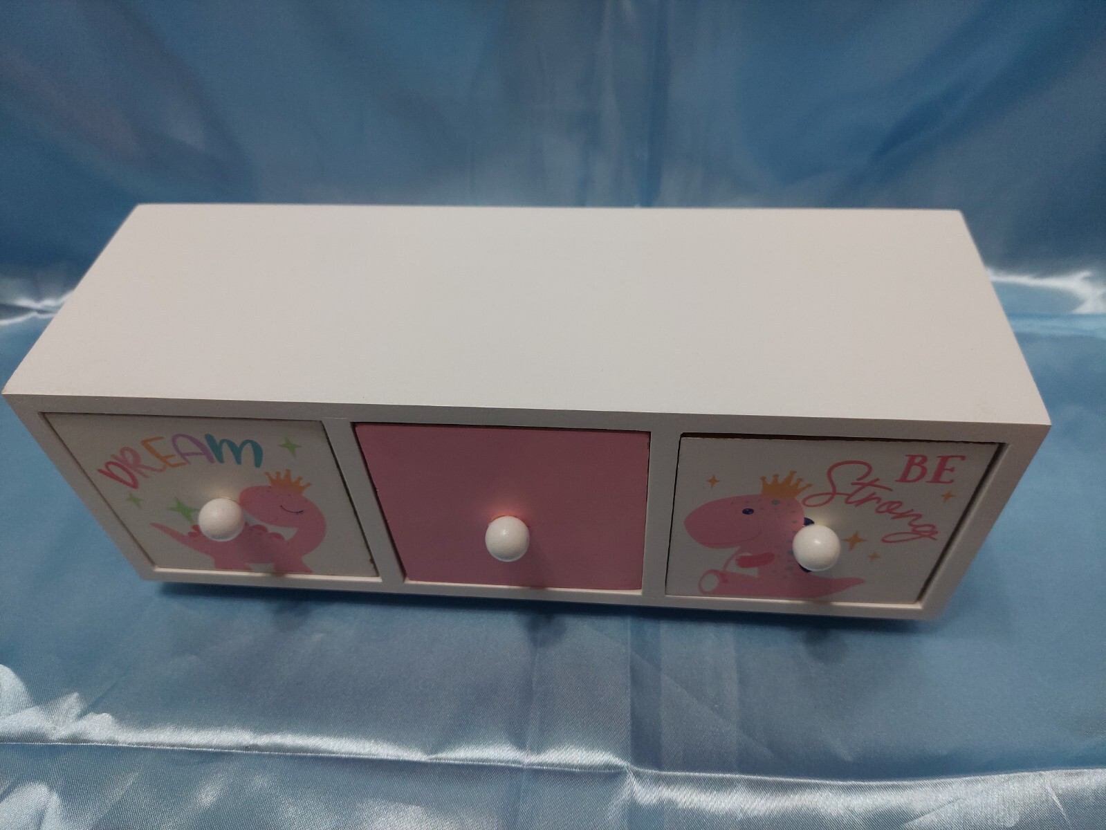 SUPER ADORABLE WOODEN THREE DRAWER HANDMADE TRINKET / JEWELRY BOX 12″ LONG NEW