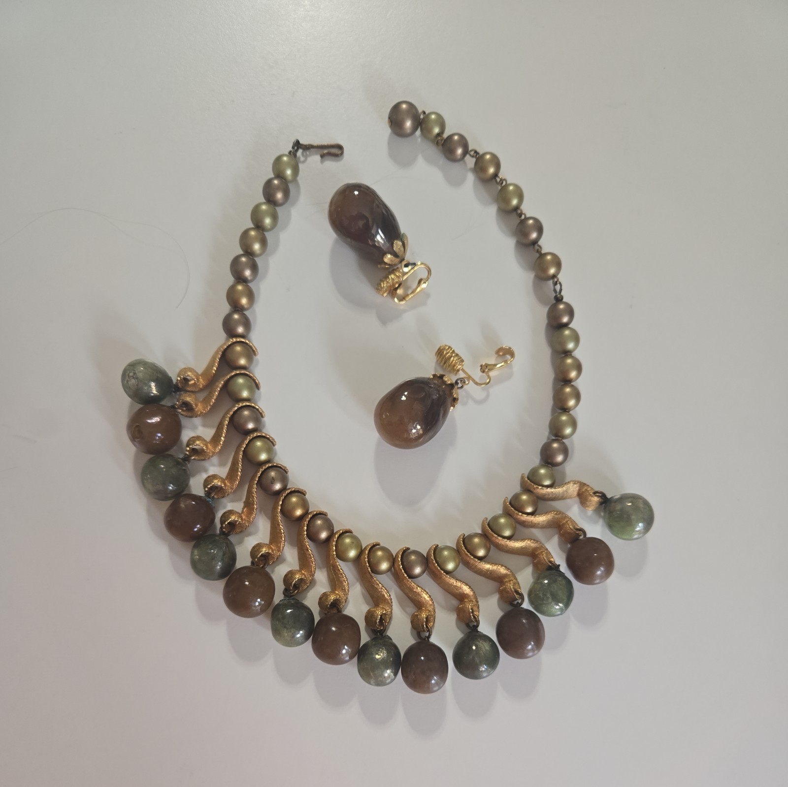Unsigned Miriam Haskell / Frank Hess Beaded fringe necklace and earrings