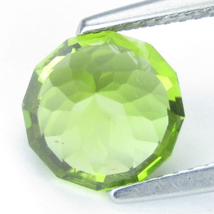 3.07Cts Ravishing Natural Green Peridot 8.5mm Round Custom Cut Collection Gem