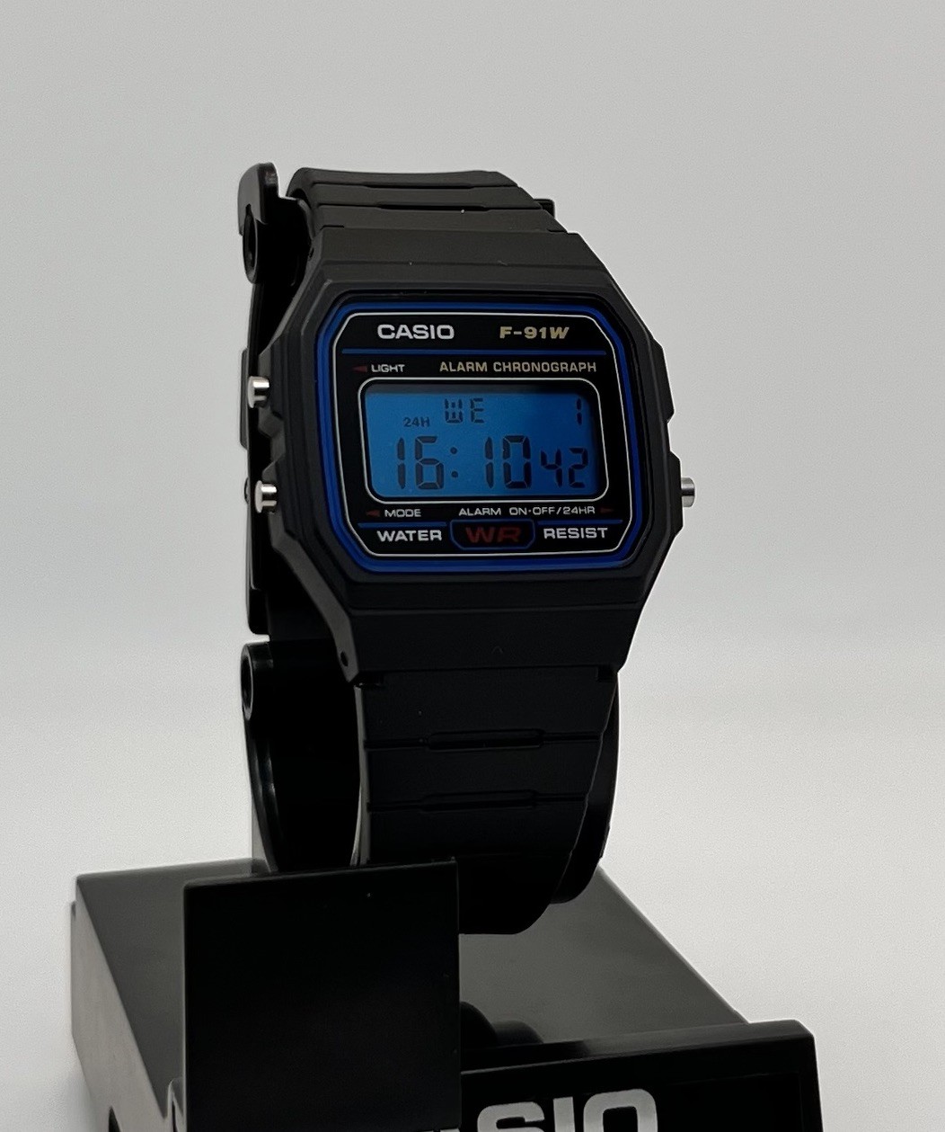 Modded Casio F-91W With A Blue Digital Screen
