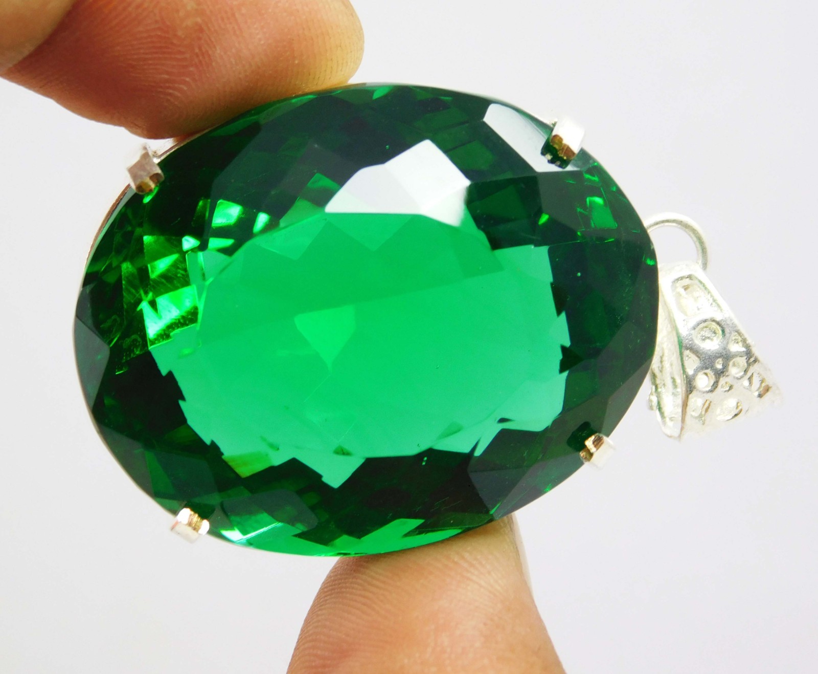 Certified 138.30 Ct Natural Green Peridot Pendant Oval Cut Gorgeous Gemstone