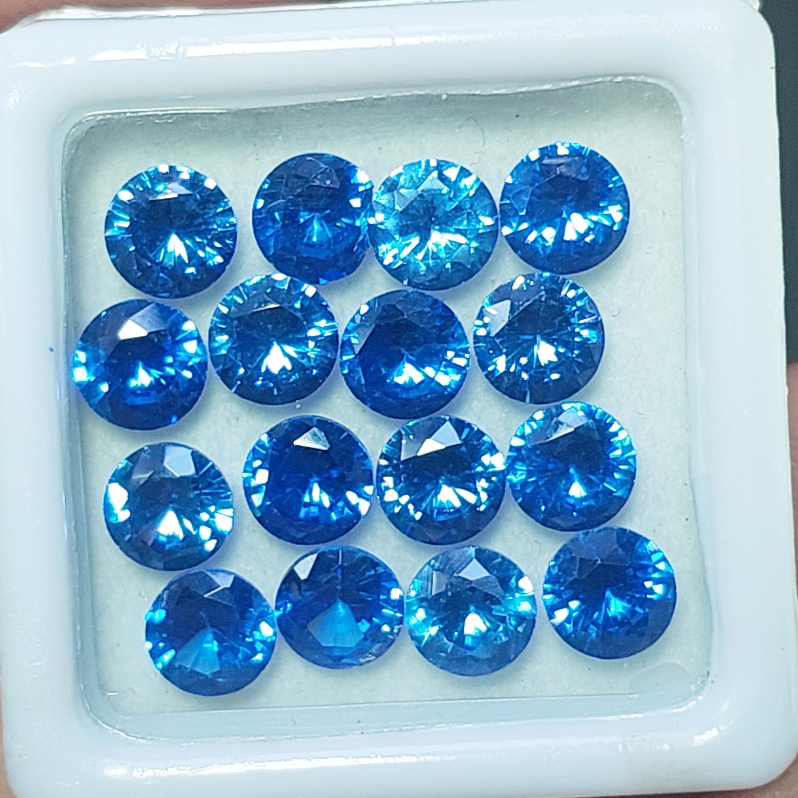 Natural Blue Sapphire 6MM Round 16 Pc Certified Loose Gemstone Parcel