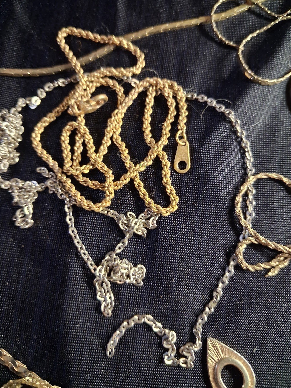 Vintage Mixed Lot 10k Gold & Silver Tone Metal Jewelry Necklace Bracelet Watch