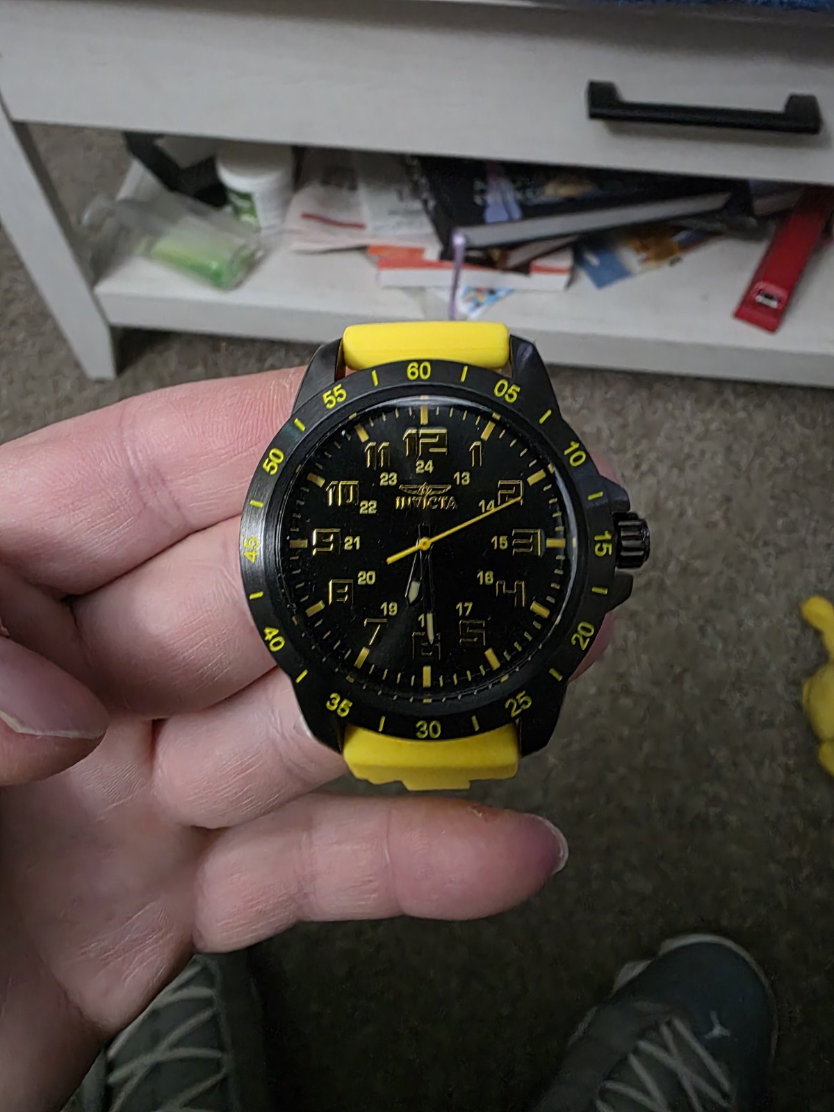 Invicta Pro Diver Quartz Black Dial Men’s Watch 40006