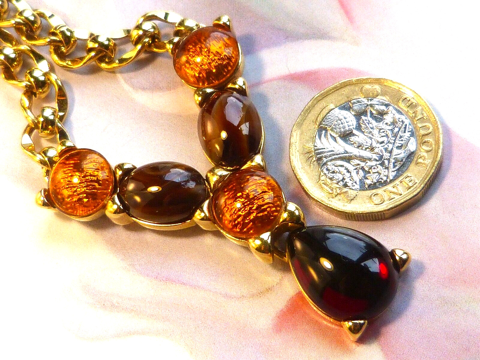 MONET Necklace Vintage 1980s Gold-plated Red Gold Foil-backed Glass Cabouchons