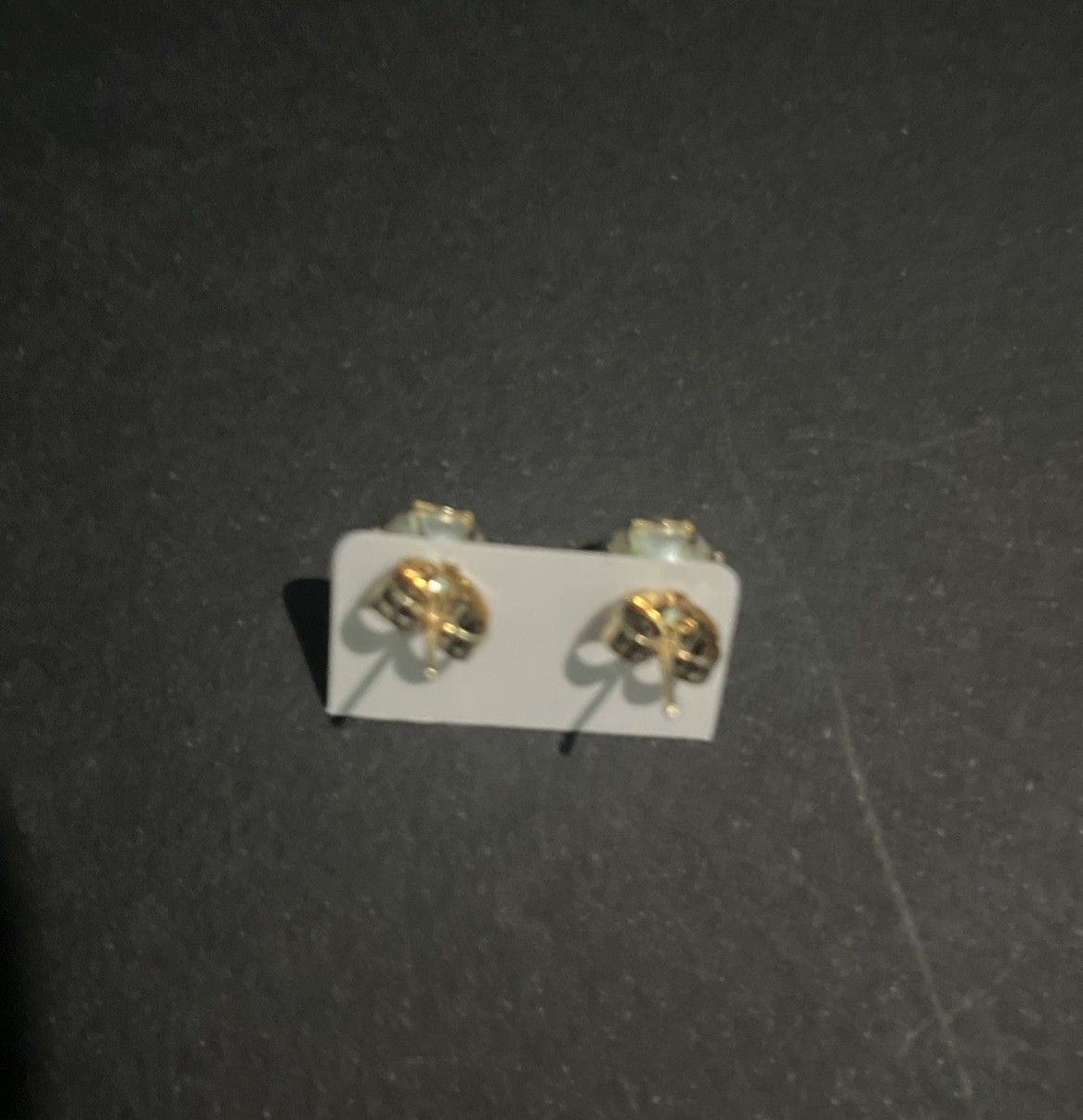 Yellow gold filled synthetic pearl Stud earrings