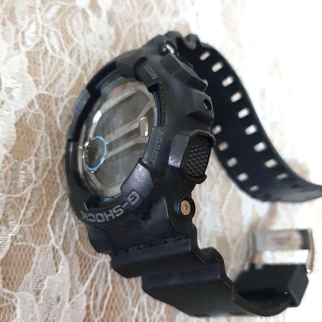 ✨Good working condition✨CASIO G-SHOCK✨Men’s digital watch GD-110