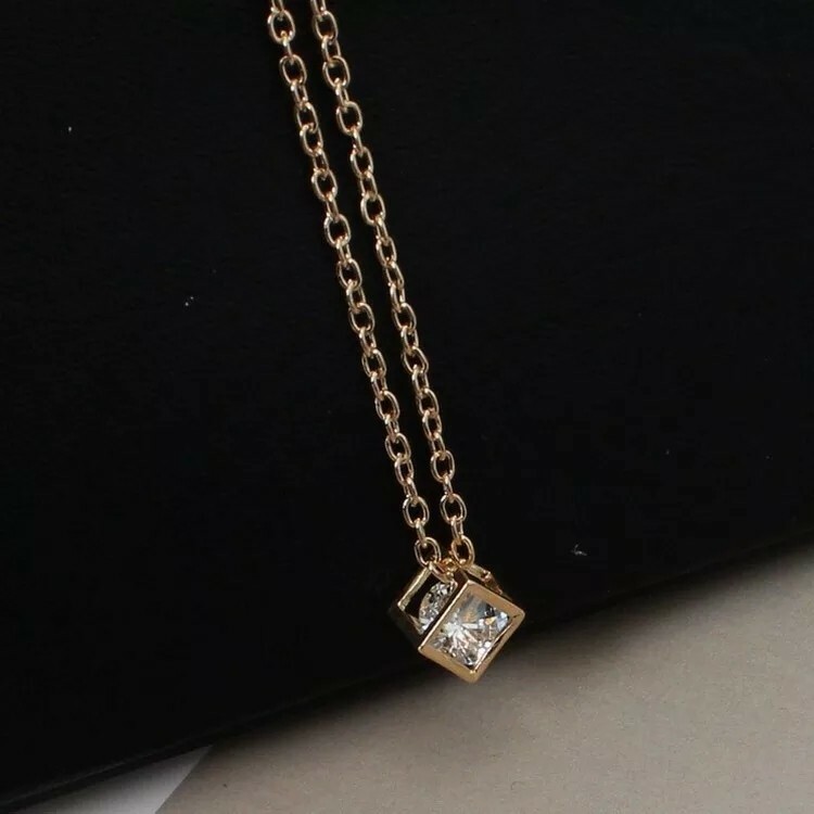 New Fashionable Love Cube Three-dimensional Necklace Shiny Charm Rhinestones