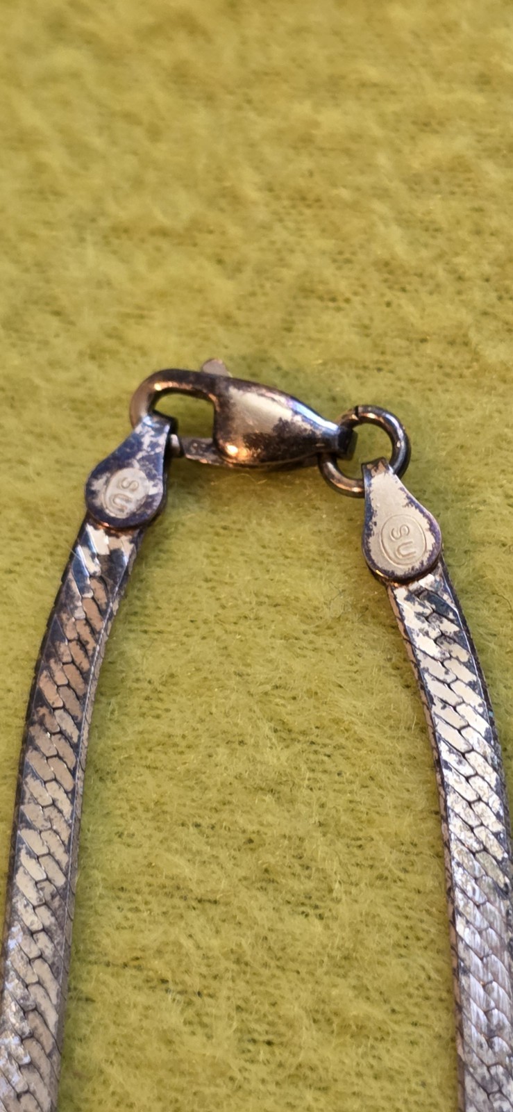 Signed Italy SU Sterling Silver 925 Chain 16″ Necklace V Shaped W/ Clear Stone