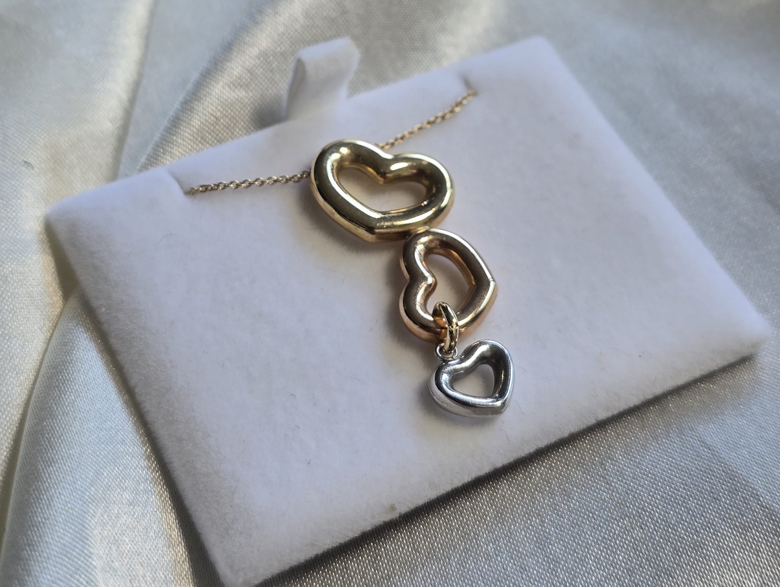 14ct Gold Three-Tone Open Heart Pendant Necklace 16inch/40cm