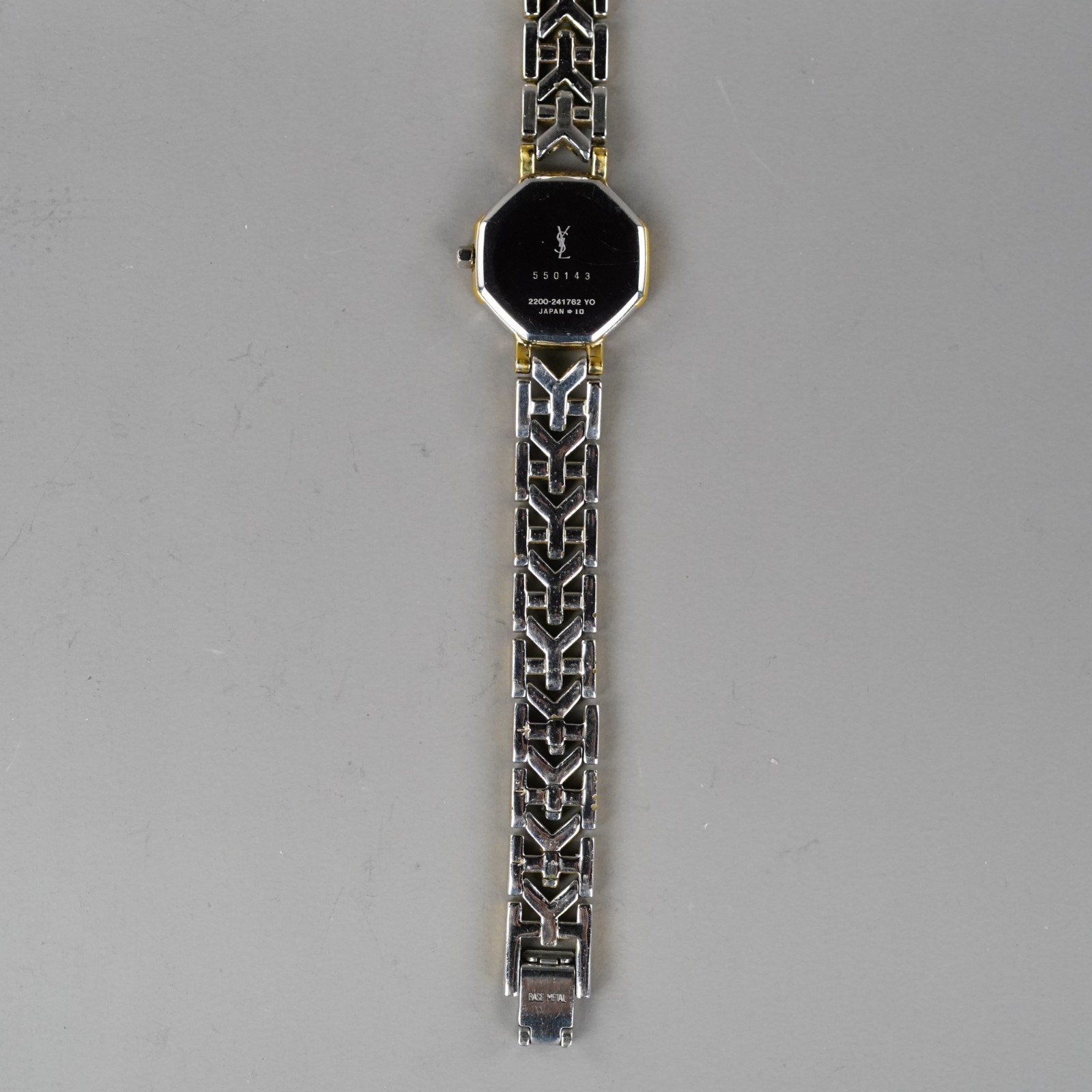 Yves Saint Laurent Vintage Women’s Watch 2200-241762 Gold 23mm New Battery
