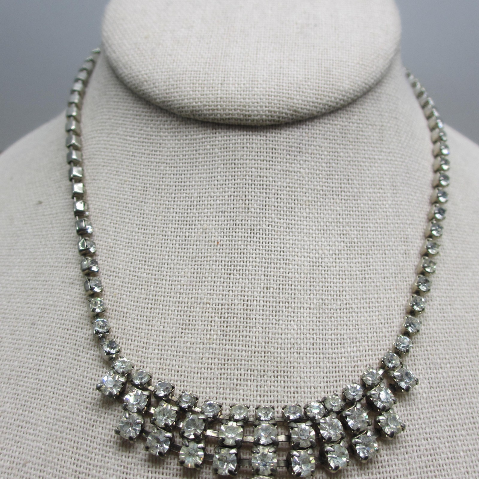 Vintage Rhinestone Necklace Wedding Special Occasion Choker 24 Inch