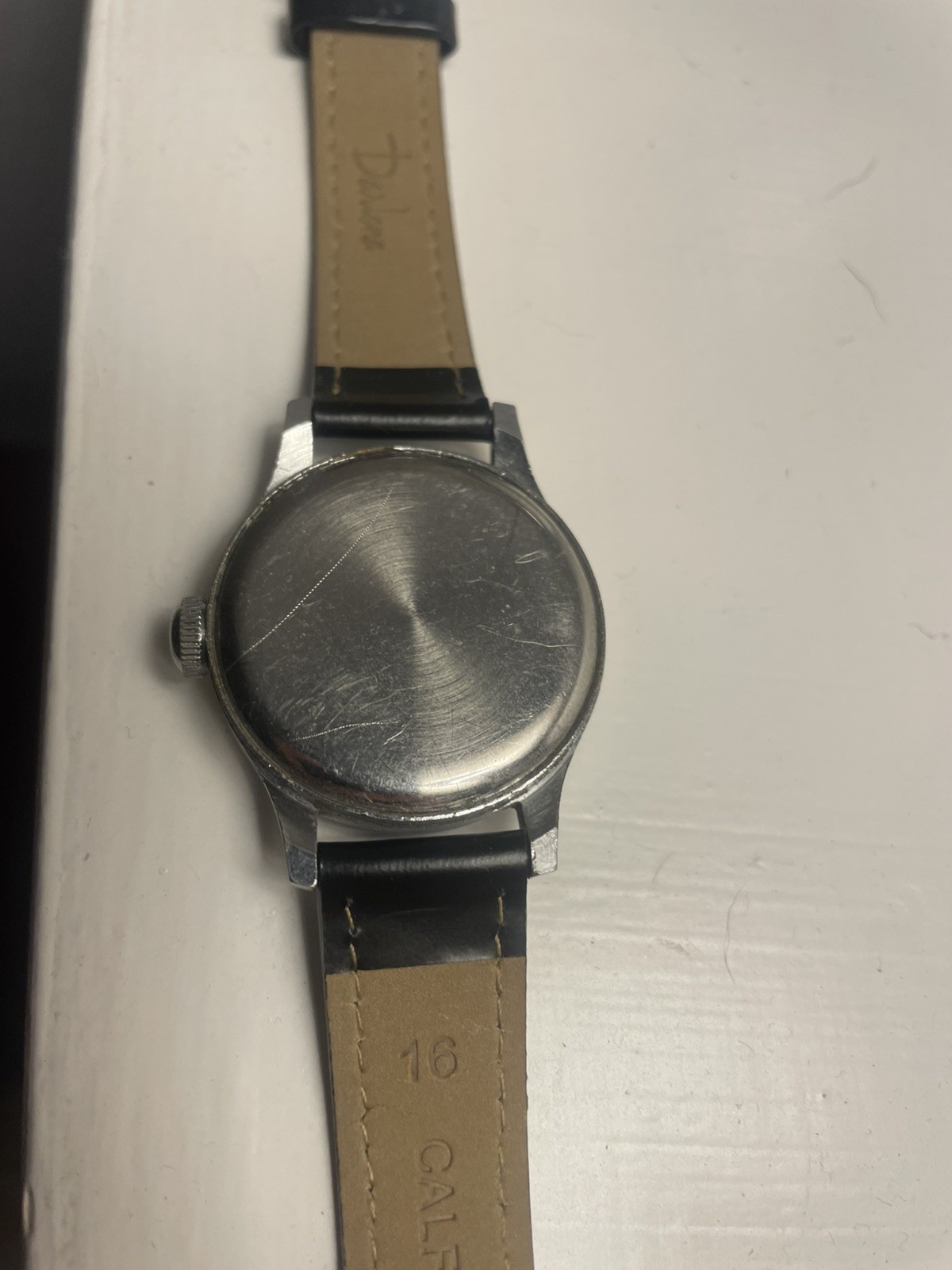 VINTAGE SIMTHS MILITARY WATCH MADE IN GREAT BRITAIN