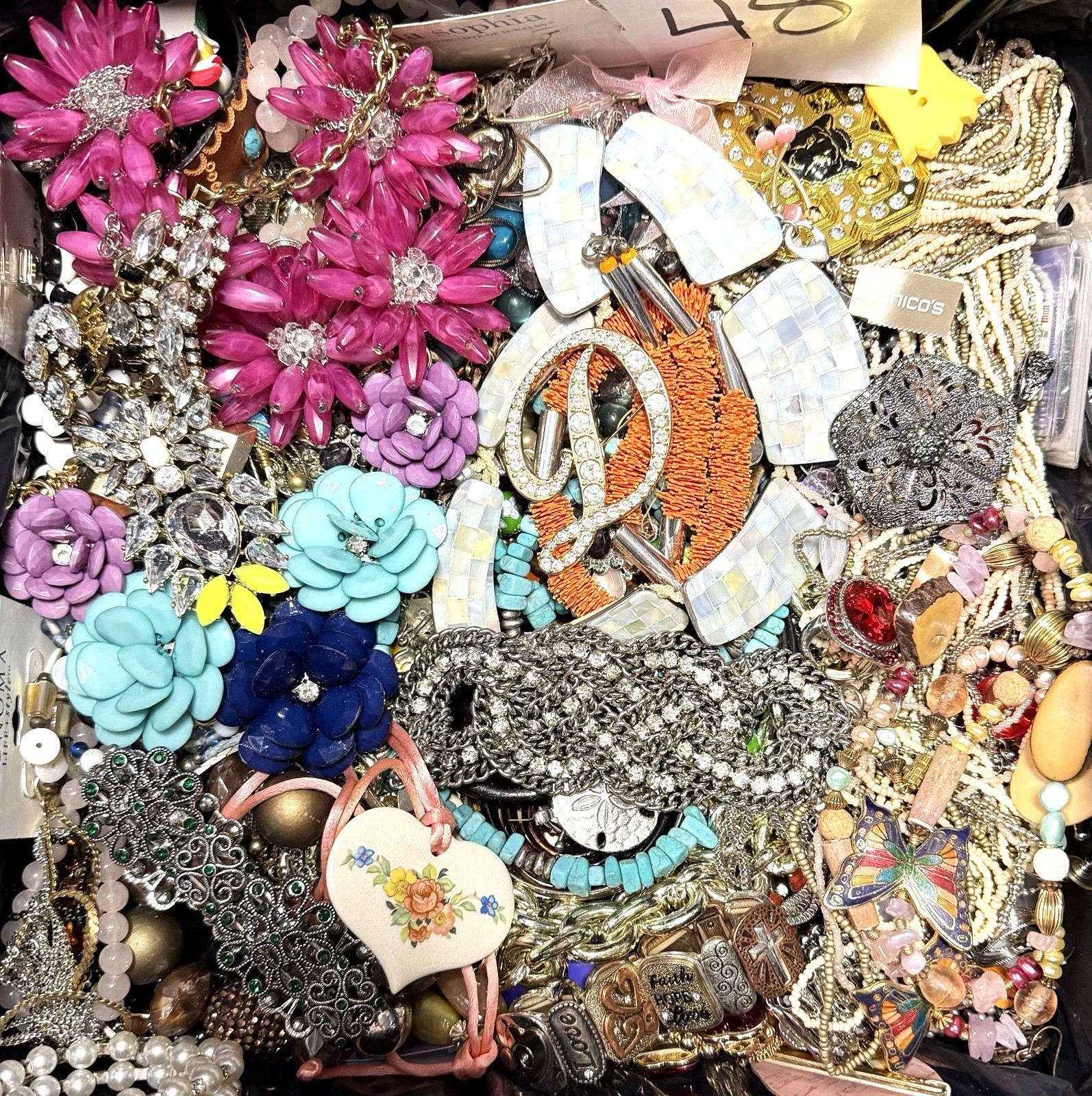 UNTESTED Vintage Modern Jewelry Junk Craft Lot Pieces Part Brooches Bracelet +++
