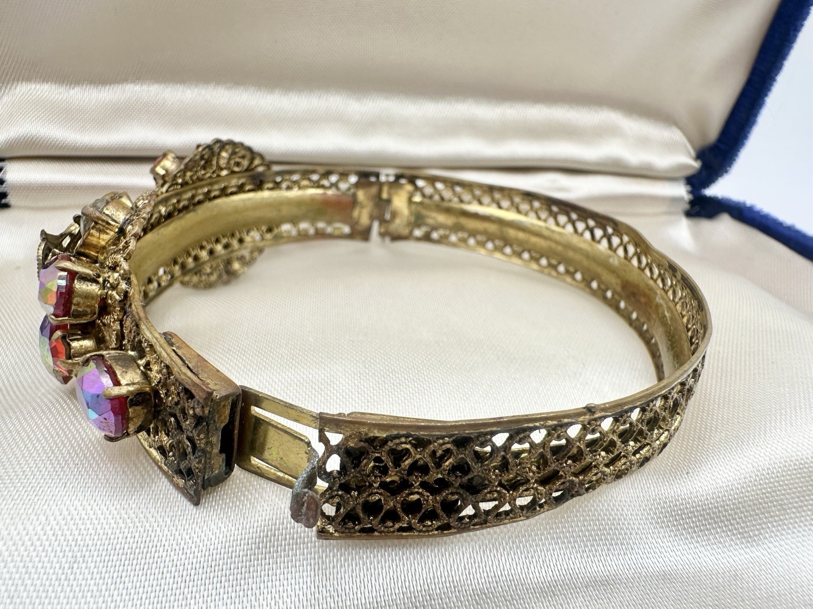 Antique Victorian AB Austria? Red Rhinestone Hinge Bracelet Vines Unsigned Read