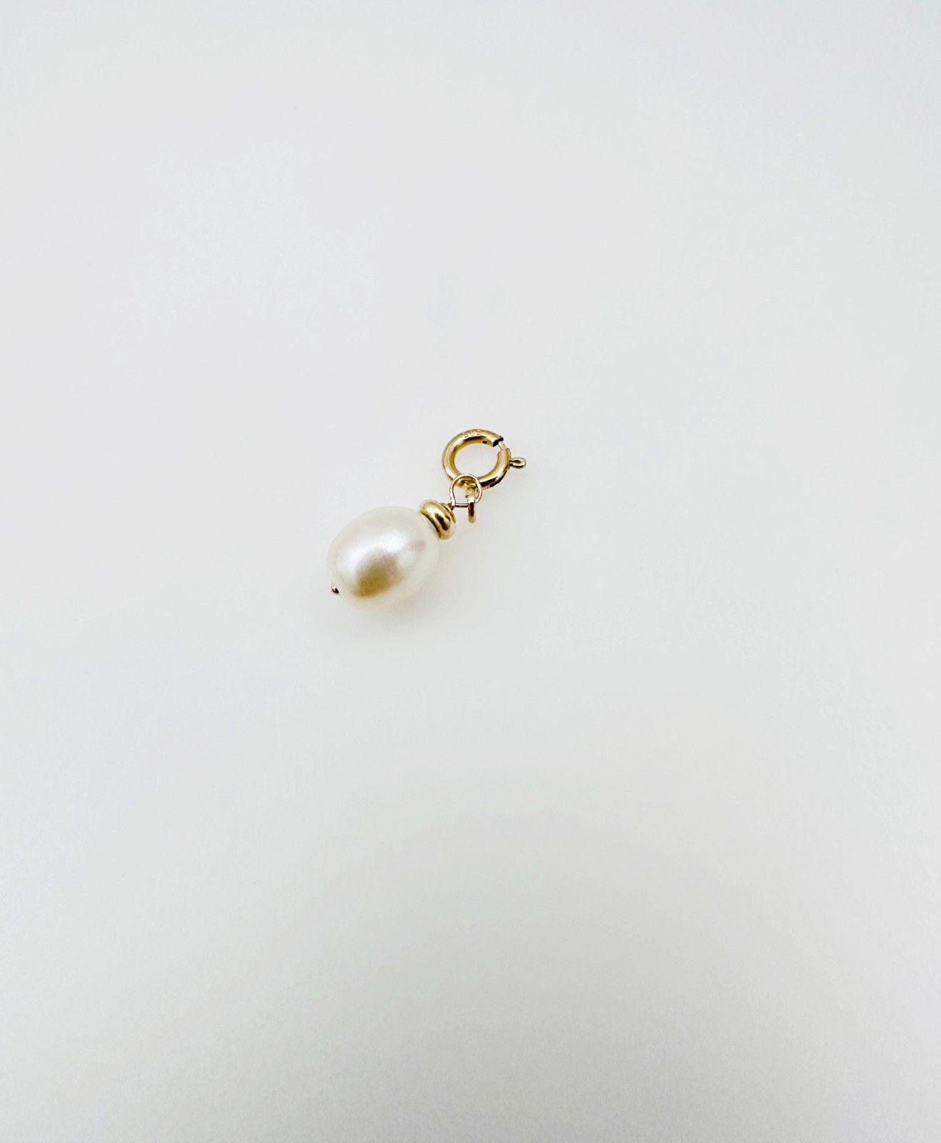 14K Solid Yellow Gold Dangle Baroque Pearl Small Charm Pendant w/Spring Clasp
