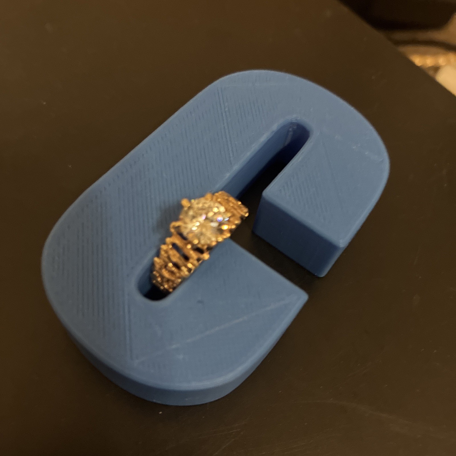 Ring Wedding Size 6. 10k Yellow Gold 2.81ct CZ Round