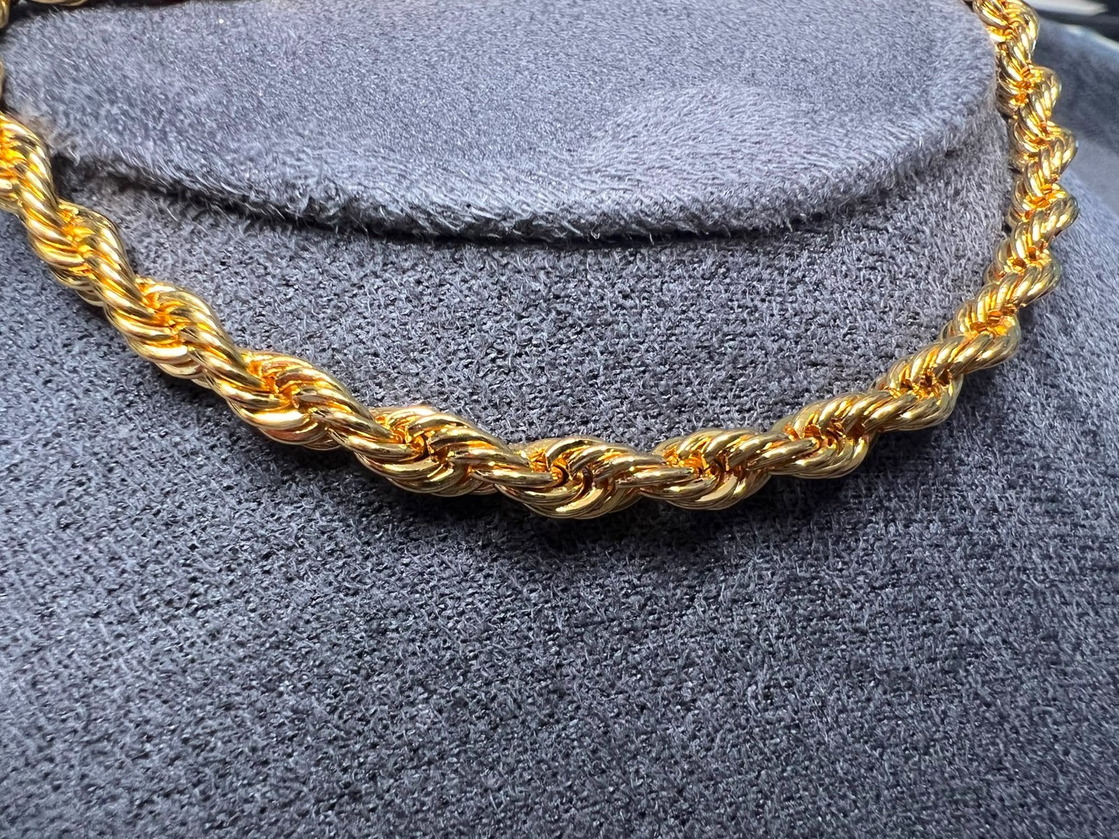 Vintage Gold Tone Rope Chain Bracelet Twisted Link 18cm Classic Retro Jewellery