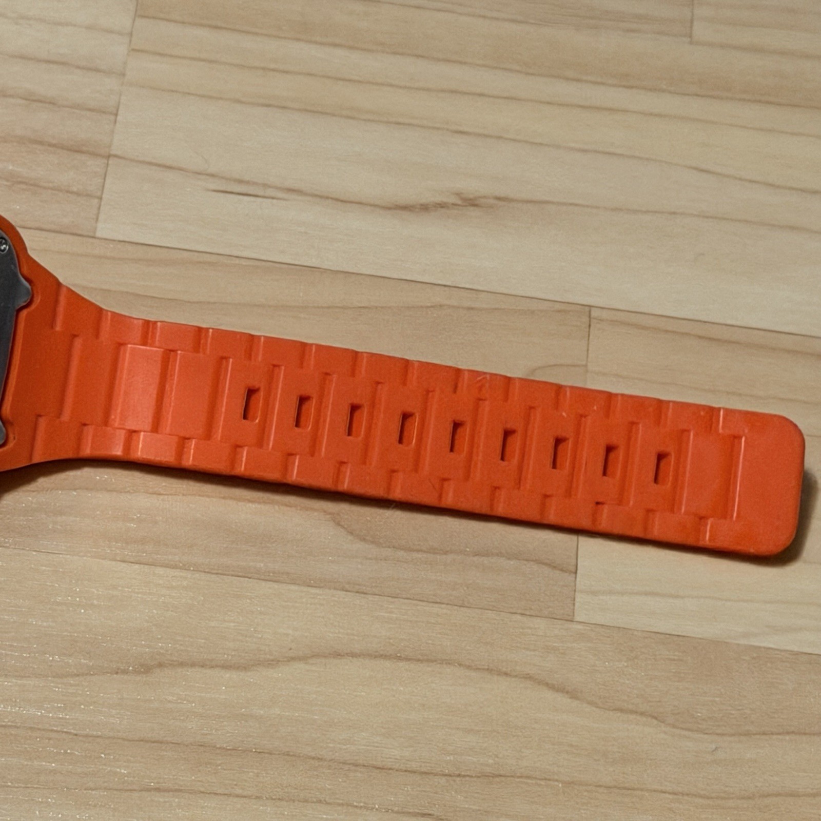 Nixon The Rubber Player “Yes It’s Real” Orange Surf Men’s Analog Watch RUNNING