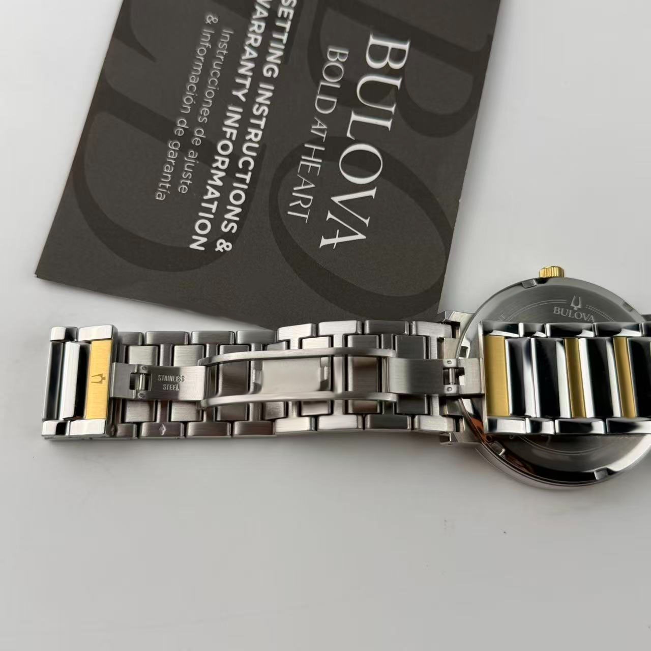 Bulova Futuro Modern 98D151 Silver Dial Stainless Steel Men’s Quartz Watch 42 mm