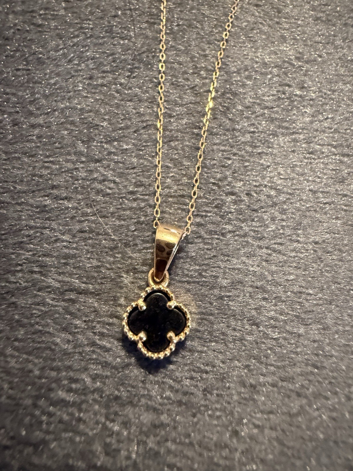 14 K Rose Gold Necklace 40 cm and Bracelet 16-18 cm With Black Onix
