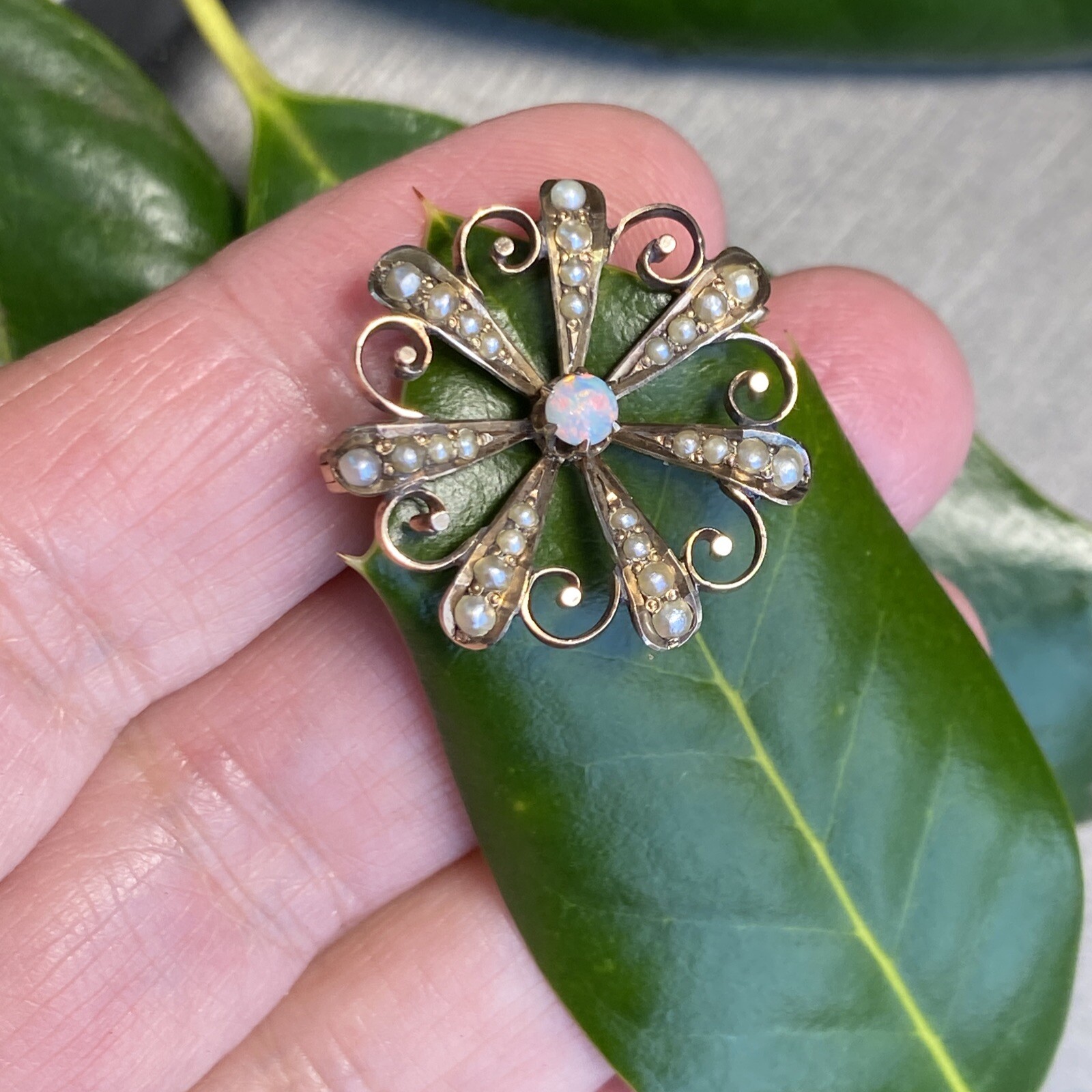 Antique Victorian Vintage Brooch Estate Fine Jewelry Pre-Owned Opal Pearl Gold