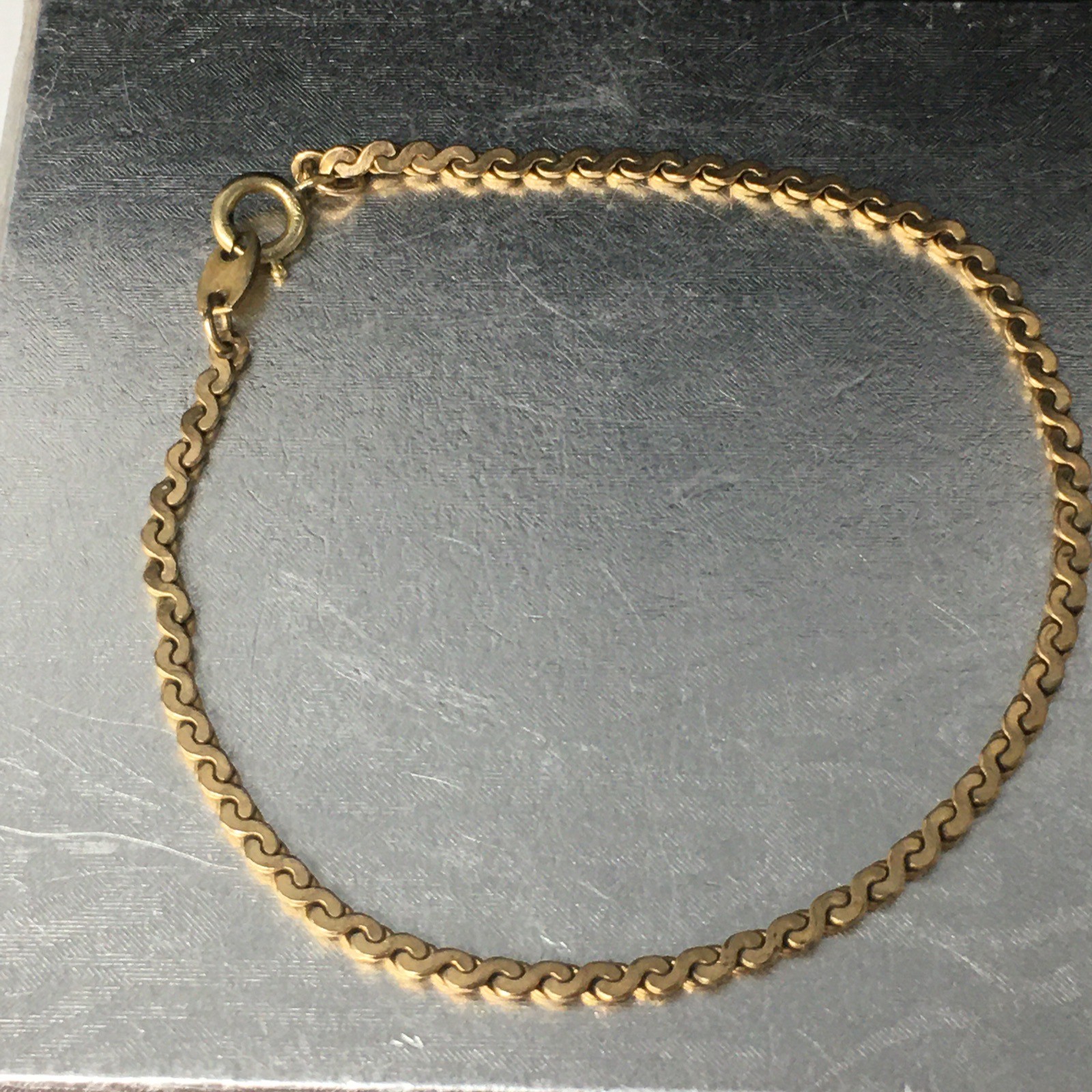 Vtg SWEET 1/20 14k Gold Filled Twist Chain Bracelet 8.5″