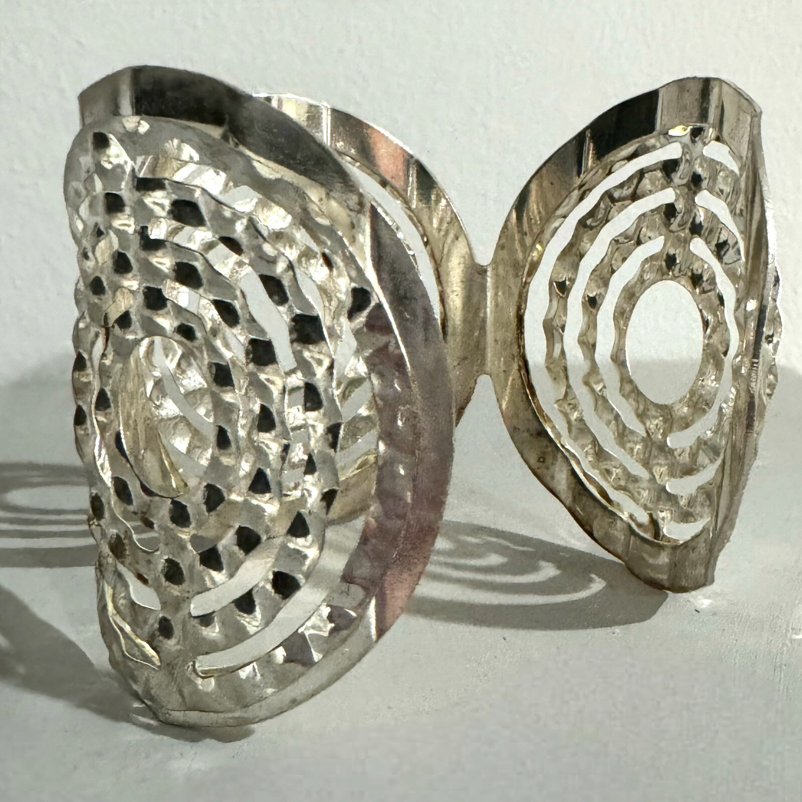 Lot Of 3 Silver Tone Jewelry Pieces Coastal Chic Style Necklace Bangle Earrings