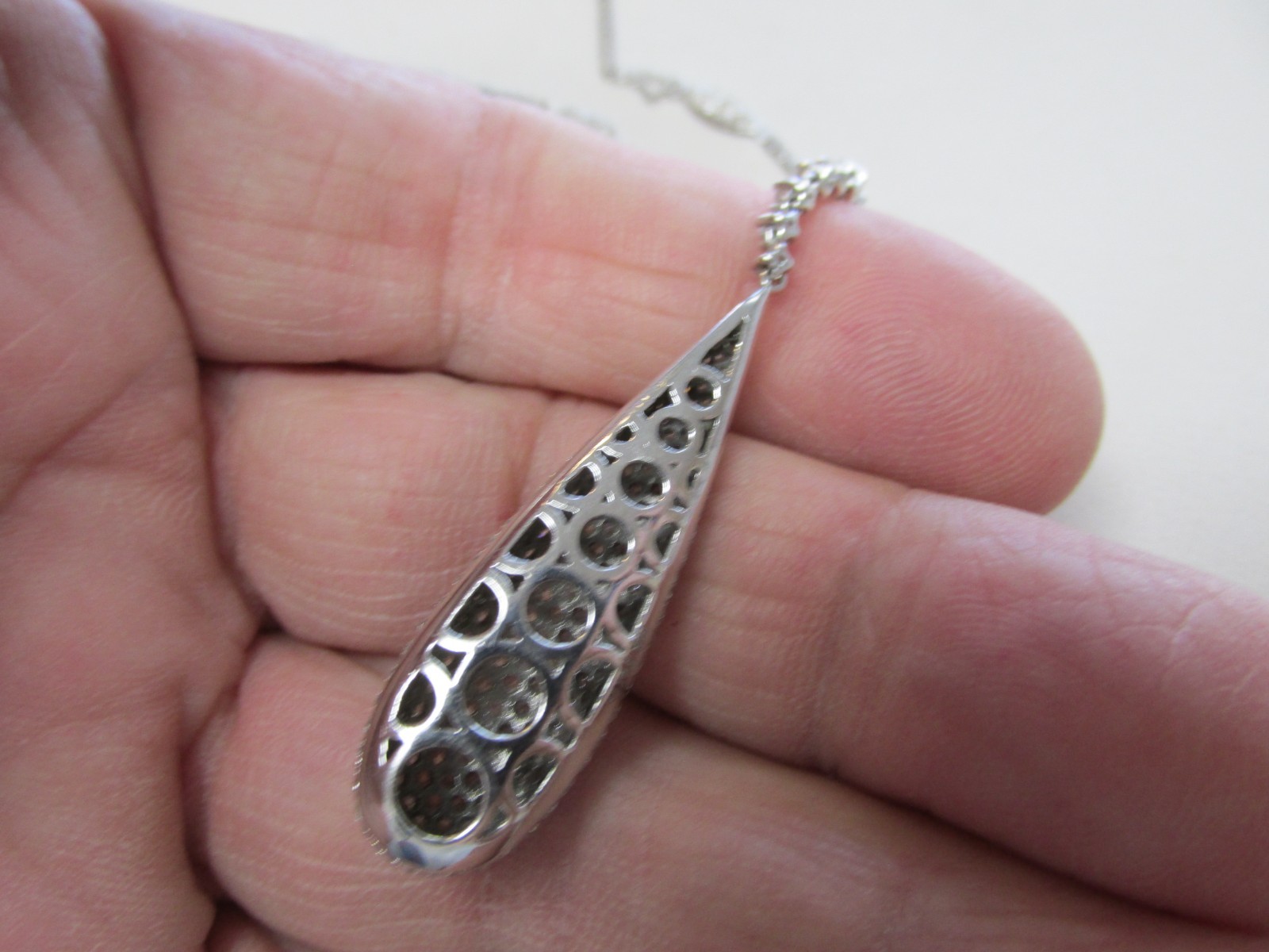 Stunning Near Perfect VS1-2 G Natural Diamond Necklace 16 in. 14k WG MAKE OFFER