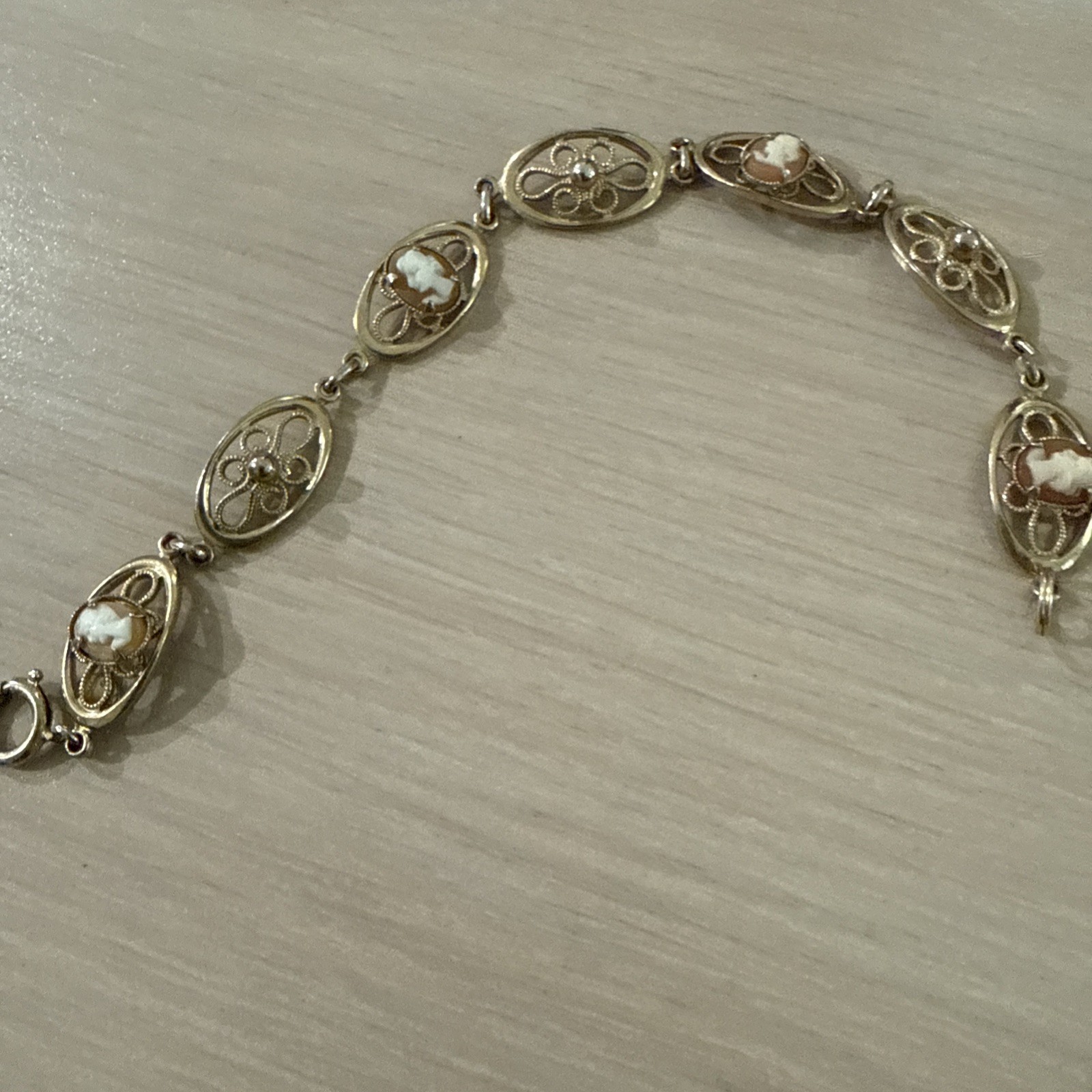 Vintage AMCO Cameo Filigree 1/20 14k Gold Filled Bracelet 7”