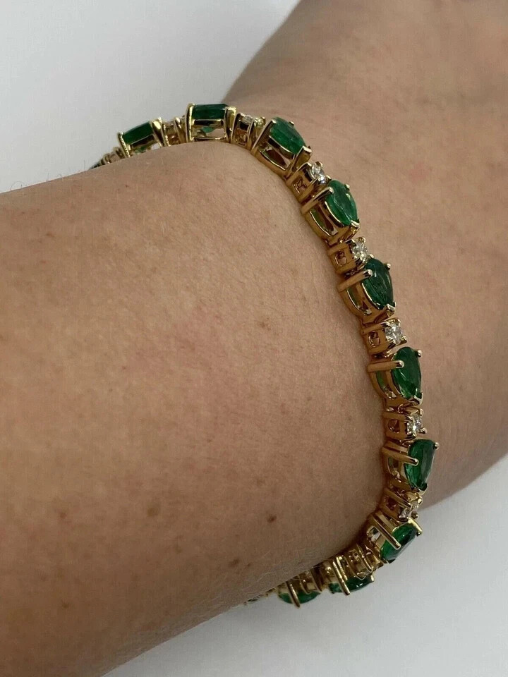 8Ct Pear Cut Lab Created Emerald Women’s Tennis Bracelet 14K Yellow Gold Plated