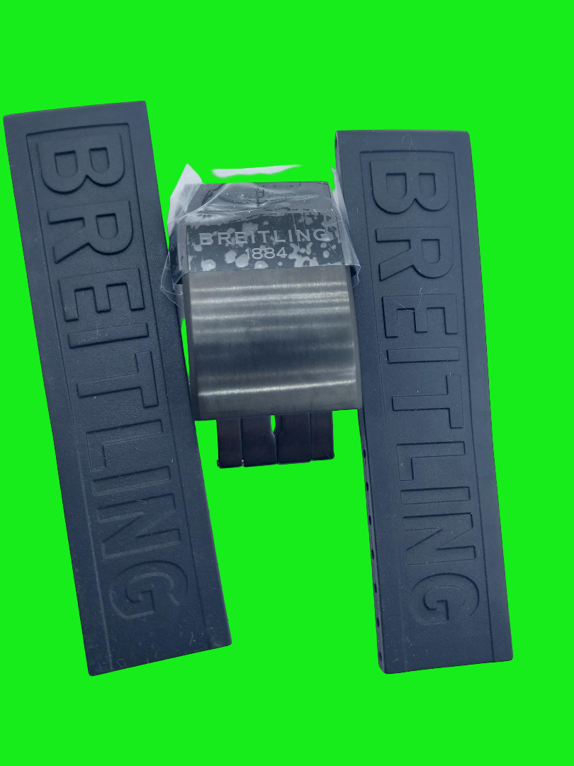 Breitling 22-20 mm black silicone strap with black steel buckle for Heritage