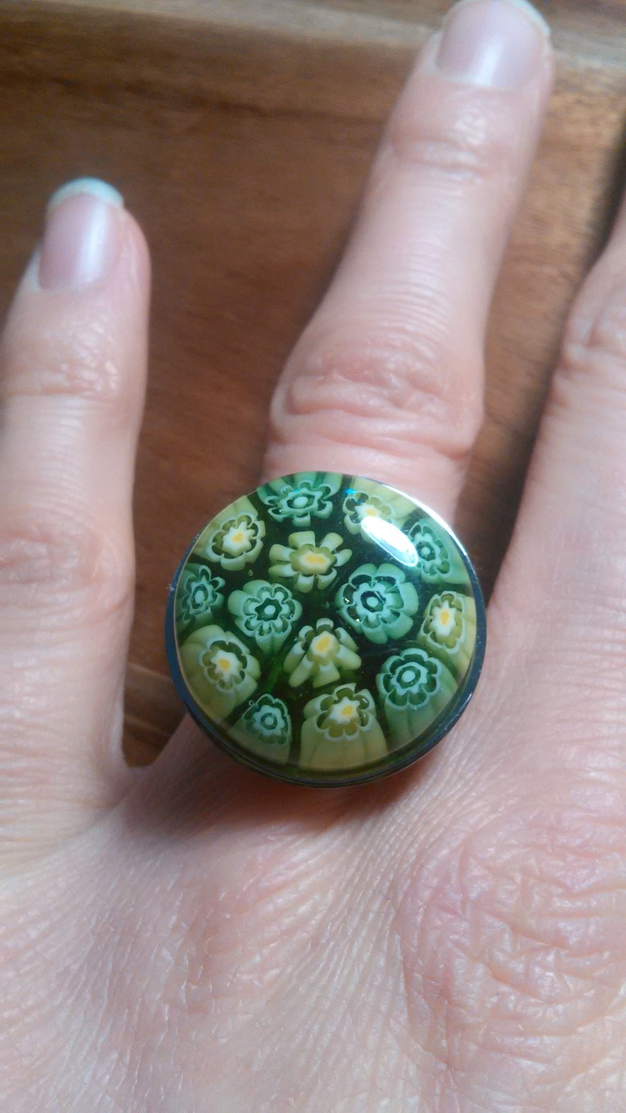 Green Murano Style Glass Stainless Steel Ring (Size 8)
