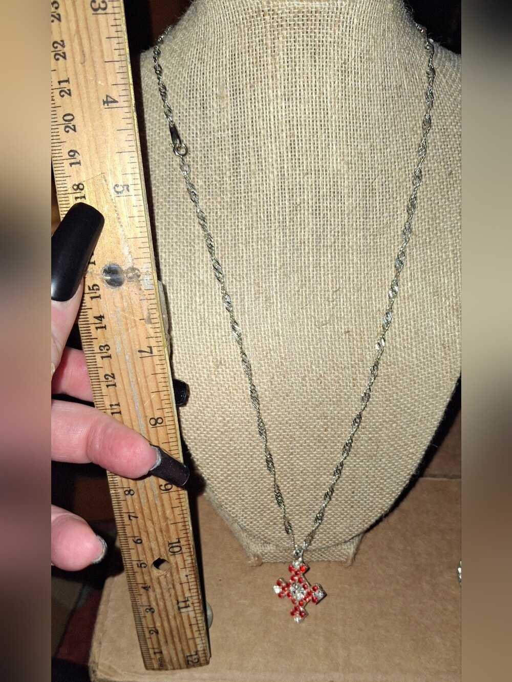 Sparkling Gothic Red And Clear Cross Rhinestone Pendant Twist Chain Silver