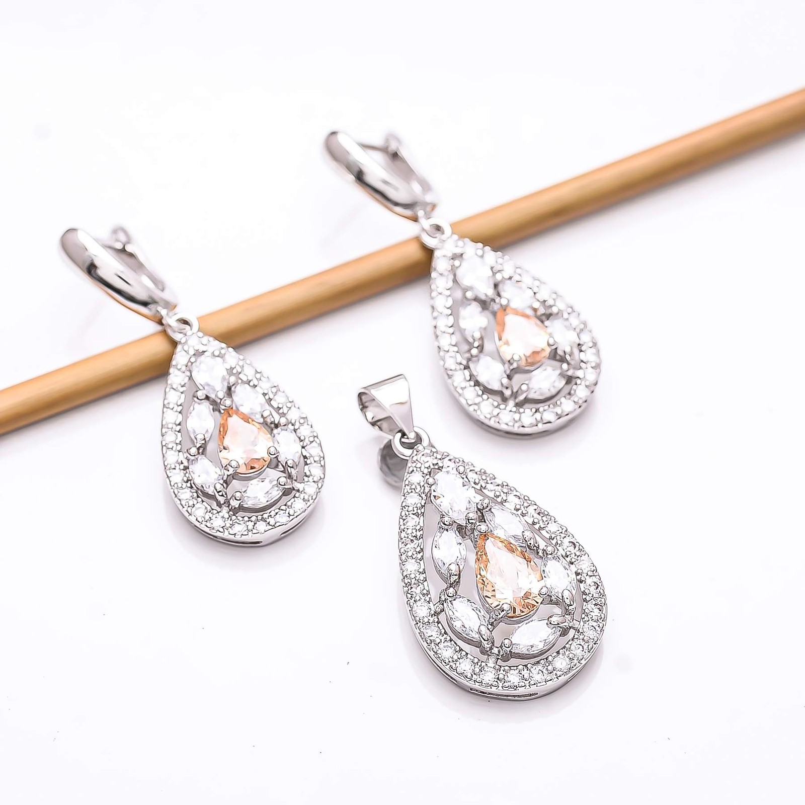 Morganite & Cubic Zirconia Gemstone 925 Silver Pendant Earring Set PS81717