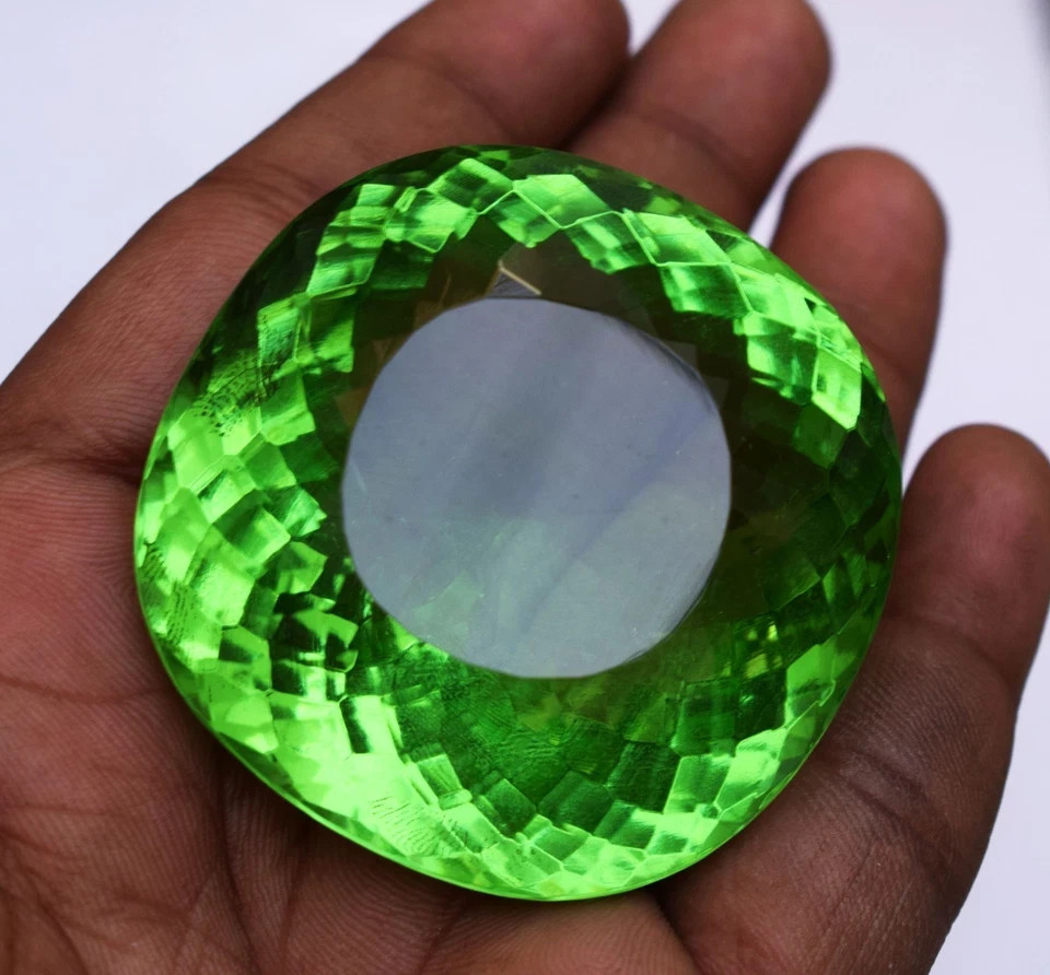 460.45 CT Flawless Green Topaz Square Cushion Cut Certified Loose Gemstone