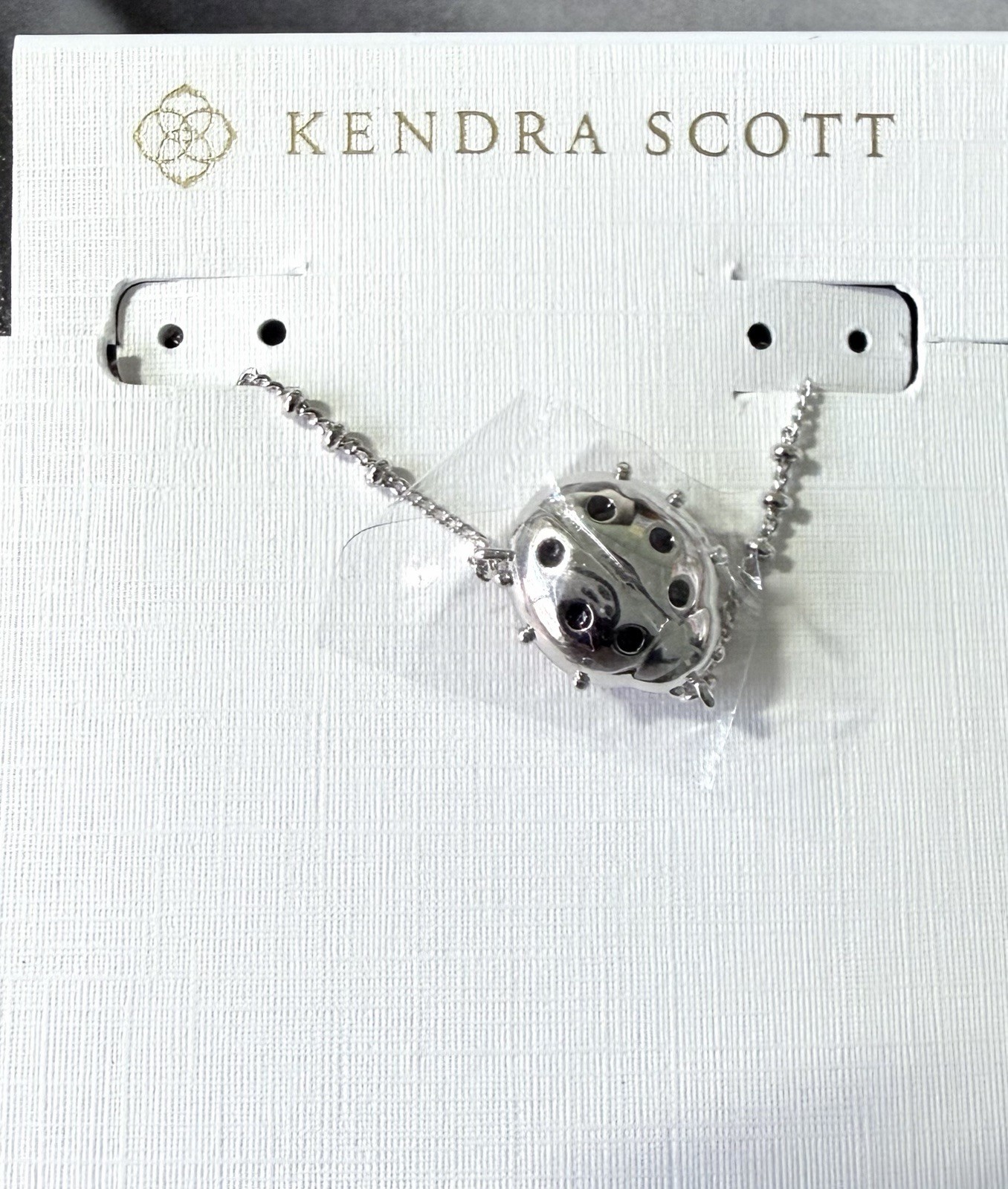 💚🐞NEW Kendra Scott 💚🐞”Sliver” Red Ladybug Short Pendant Necklace